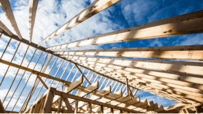 Holzrahmenbau beim SDB-Strategiedialog, nachhaltige urbane Bauprojekte, Fokus auf Holz.